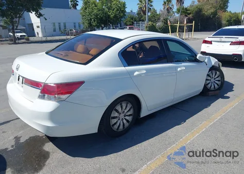 2012 Honda Accord 2.4 Lx из США, поврежденный, VIN 1HGCP2F38CA132297